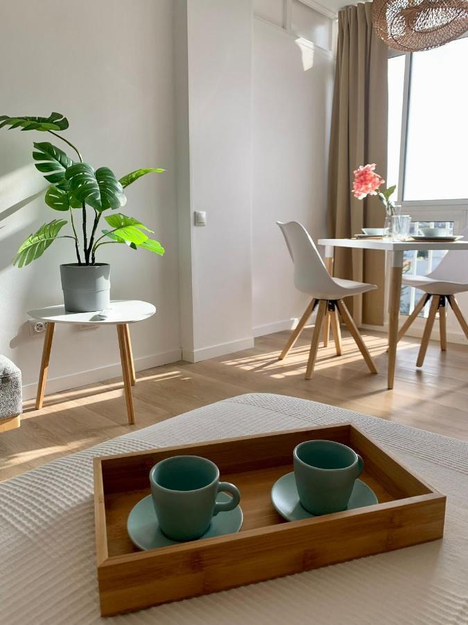 Ar Apartments - Central And Modern Apartment In Benalmádena Eksteriør billede